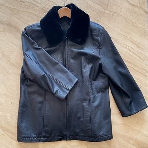 Vintage Leather Jacket w/ detachable faux fur collar